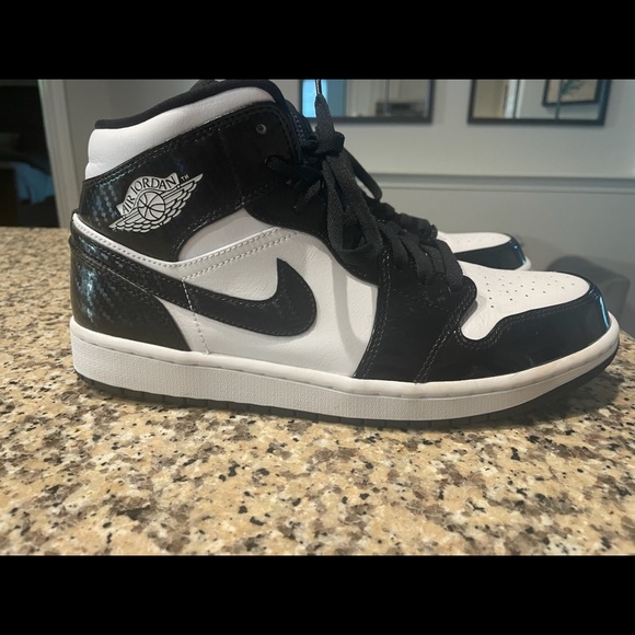 Nike Other - Air Jordan 1 shiny black like new size 10.5